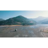 Povestea bisericii scufundate din lacul Beliș, &icirc;n inima Apusenilor