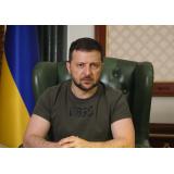 Președintele ucrainean Volodimir Zelenski cere conducerii militare să nu ia decizii fără consultarea sa 