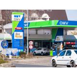 Prețul benzinei a ajuns sub 6 lei litrul. C&acirc;t costă astăzi un litru de motorină 