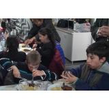 Programul &bdquo;Masa Caldă&rdquo; &icirc;ncepe cu &icirc;nt&acirc;rziere. Banii au fost alocați de Guvern, dar lipsesc normele de aplicare