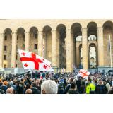 Proteste violente &icirc;n Georgia. Populația protestează &icirc;mpotriva legea &bdquo;agenților străini&rdquo;