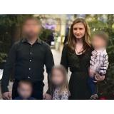 Proteste chiar și &icirc;n ziua &icirc;n care Alexandra a fost condusă pe ultimul drum. Primele măsuri după ce t&acirc;năra mămică a murit la maternitatea din Botoșani