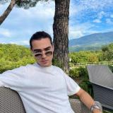 Radu Ștefan Bănică a marcat ziua de naștere a mamei sale, Camelia Constantinescu, cu un gest emoționant pe Instagram. Andreea Marin a reacționat imediat.