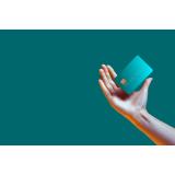 Tot mai mulți rom&acirc;ni cad &icirc;n capcana IFN-urilor. Creditele rapide sunt un miraj