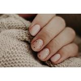 Roz, floral, galben, strasuri sau cromat? Tu ce alegi?