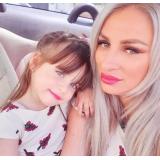 S&acirc;nziana Buruiană &icirc;ncă o alăptează pe fiica ei &icirc;n v&acirc;rstă de șase ani!: &bdquo;Vreau să alăptez 10 ani!&rdquo;