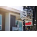 Schimbări pe piața energiei. Guvernul vrea compensare la curent &icirc;n funcție de ce salariu are fiecare rom&acirc;n 