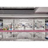 Lefties vine &icirc;n premieră &icirc;n Rom&acirc;nia, cu ultimele tendințe &icirc;n modă la prețuri accesibile