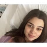 Theo Rose și Anghel Damian, &icirc;n așteptarea ursitoarelor. Artista s-a amuzat copios: &bdquo;Leșinați dacă vă zic&rdquo;