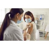 Vaccinul antigripal. Care sunt simptomele și c&acirc;nd este recomandat să &icirc;l faci