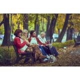 Crește v&acirc;rsta de pensionare a femeilor din Rom&acirc;nia. De c&acirc;nd intră &icirc;n vigoare noua măsură