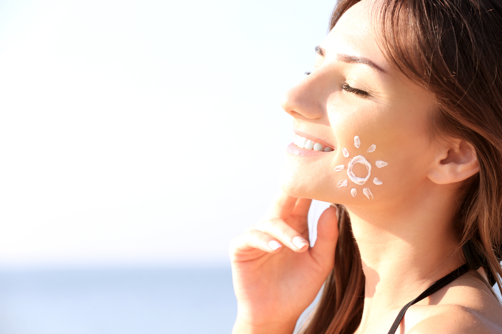 Îngrijirea tenului pe timp de vară - Protecție solară