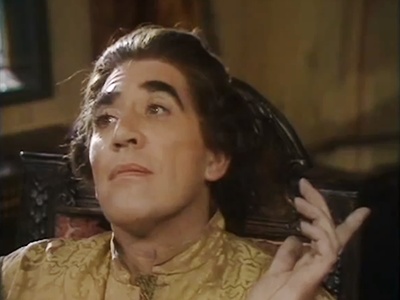 Frank Finlay in rolul lui Giacomo Casanova