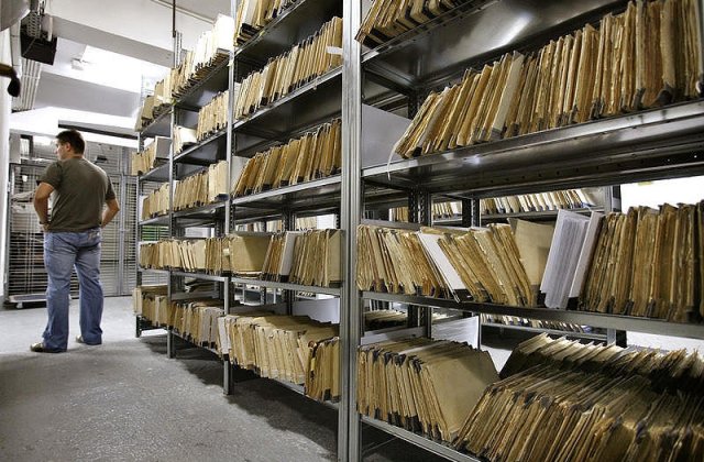 CNSAS: 6 candidati la parlamentare au colaborat cu Securitatea