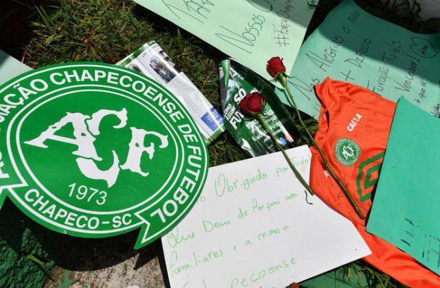 Chapecoense si-a modificat emblema in amintirea celor care au murit in accidentul din Columbia