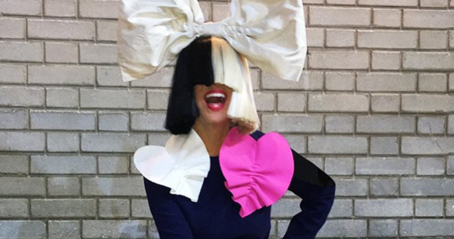 Cantareata SIA divorteaza dupa doi ani de casnicie