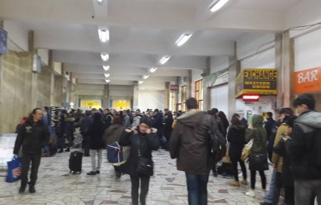 Aproape 30.000 de bilete de tren gratuite, eliberate pentru studentii si elevii cu drept de vot