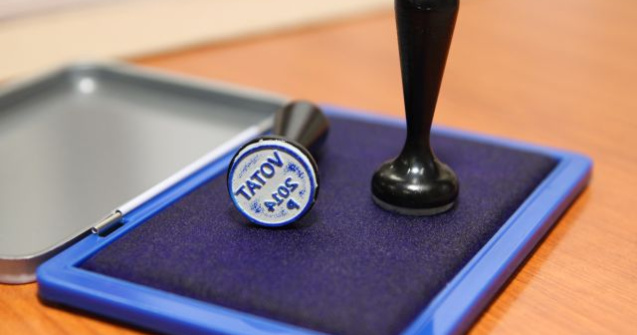 Buzau: Verificari ale Politiei dupa ce stampilele dintr-o sectie de votare au fost aruncate pe foc