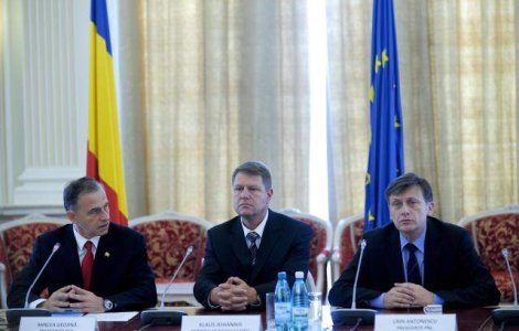 "Premierul" Crin Antonescu si Cabinetul sau din umbra