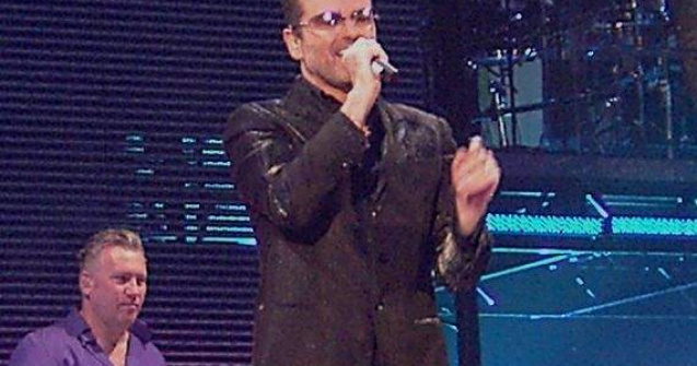 George Michael, ironizat de puscariasi