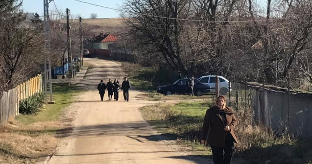 USR: In Teleoman se face turism electoral