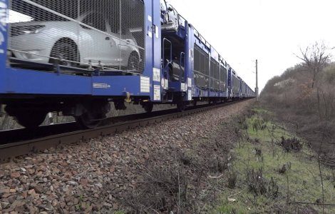 Exporturile Romaniei au crescut cu 4,1%, importurile cu 6,4%