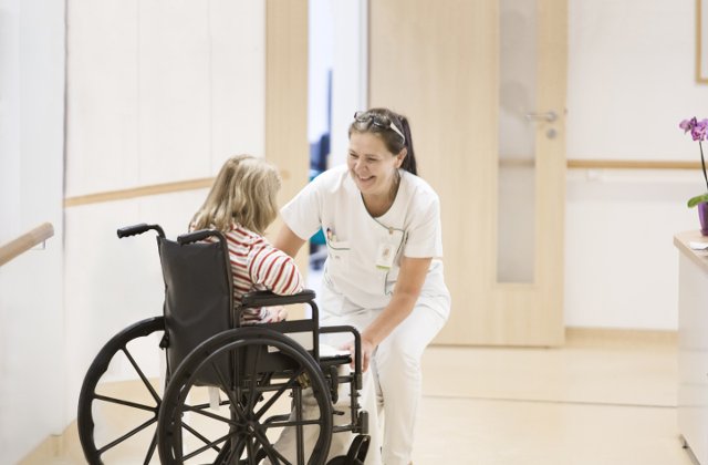 In 24 de ani, HOSPICE Casa Sperantei a oferit servicii de ingrijire paliativa gratuita pentru 20.000 de pacienti si familiile lor