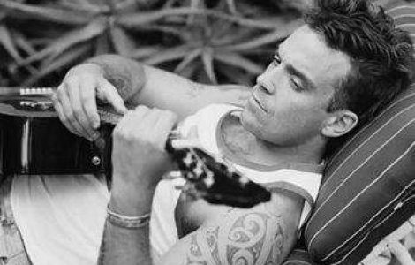 Robbie Williams: "Sufar de o boala misterioasa"