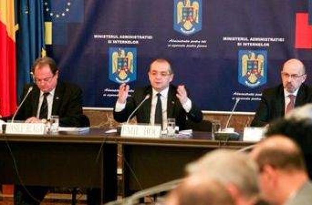 Ziua negocierilor: Boc discuta cu protestatarii