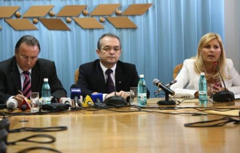 Udrea vrea sa stie numarul exact al turistilor