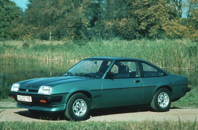 Va mai amintiti de Opel Manta si Ascona? Au implinit 40 de ani!