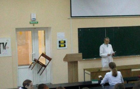  Top  Motivele pentru care sunt celebri pe Internet! Fotografii cum poti vedea doar in Rusia