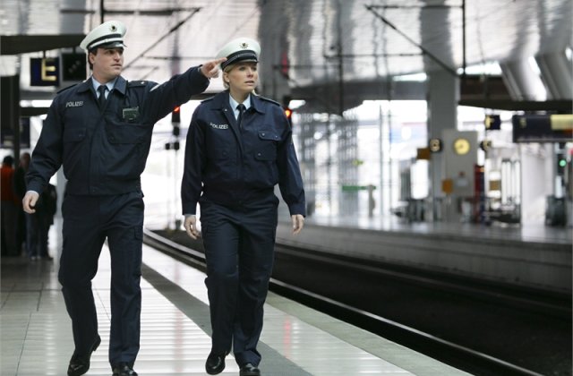 Suspectat de terorism la doar 12 ani