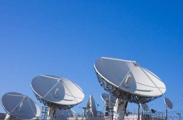 Operatorii telecom: Taxe abuzive si amezi record pentru cartel