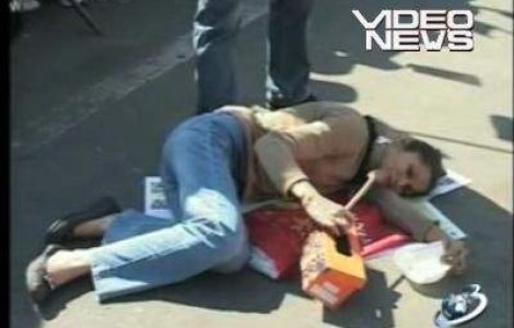  Video  Violente la miting: Protestatarii si-au iesit din minti