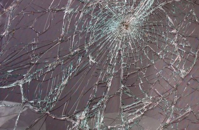 Accident GRAV in Prahova, soldat cu un mort si 11 raniti