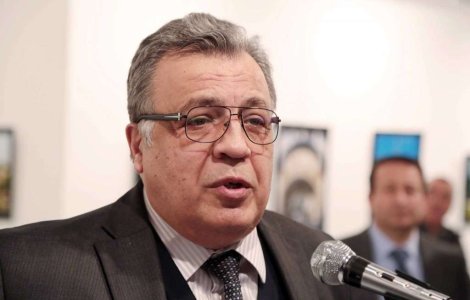 Ambasadorul Rusiei in Turcia, impuscat mortal
