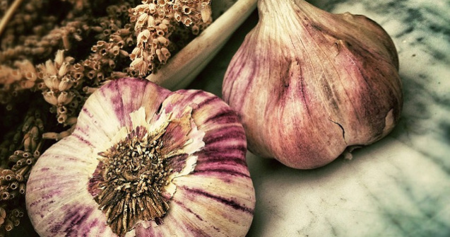 Ce se intampla in corp dupa ce mananci 6 catei de usturoi copt