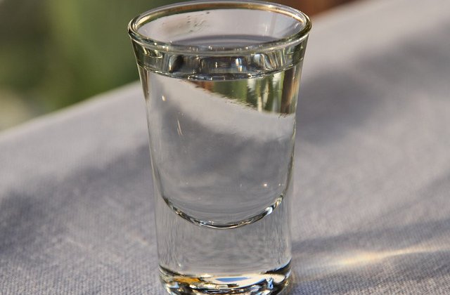 Numarul persoanelor din Rusia care au murit dupa ce au baut ulei de baie a ajuns la 71