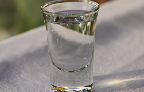 Numarul persoanelor din Rusia care au murit dupa ce au baut ulei de baie a ajuns la 71