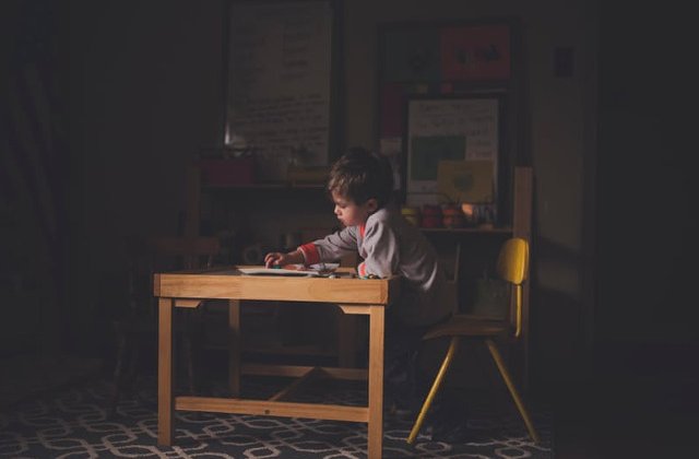 3.000 de elevi au beneficiat la clasa de programul european de incluziune financiara "Schimbam vieti"