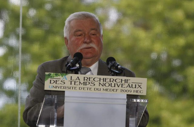 Lech Walesa, agent secret comunist?