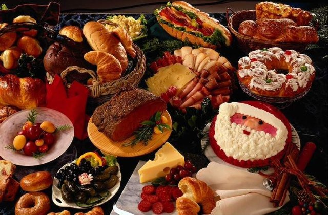 8 mese de Craciun pe care le-ai vrea la tine acasa