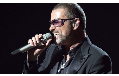 George Michael a murit singur si a fost gasit de iubitul sau. Artistul ar fi fost dependent de heroina