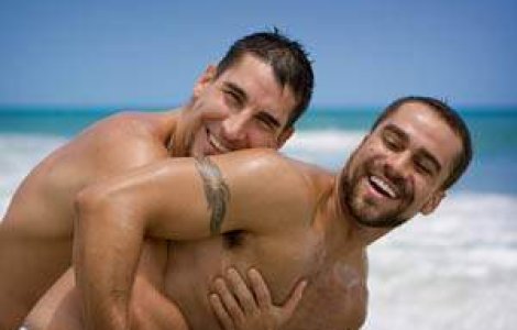 Tot mai multi tineri nu suporta romii, homosexualii sau bolnavii de SIDA