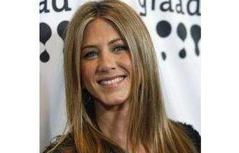 Jennifer Aniston a primit o scrisoare de la Angelina Jolie