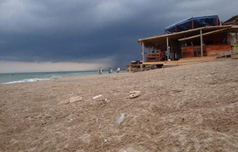 Vama Veche: Expirat si Spice au luat foc