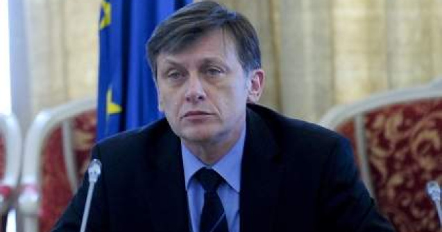 Antonescu cere audierea lui Blaga