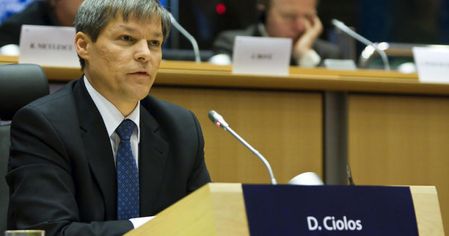 Guvernul Ciolos a inghetat salariul minim pe economie
