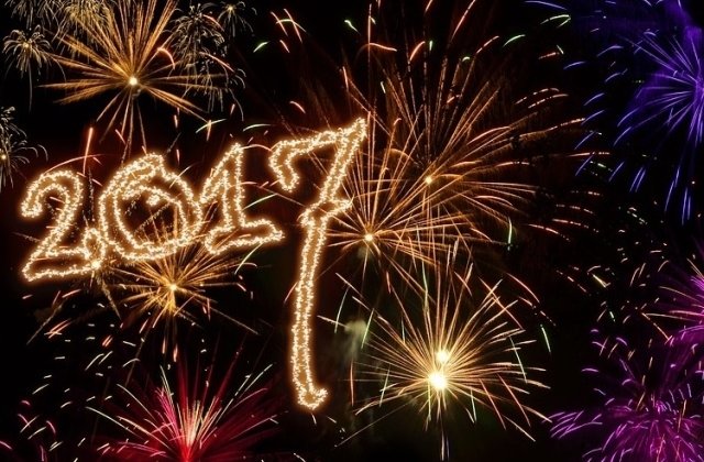 Traditii si superstitii de Anul Nou! Ce sa faci in noaptea dintre ani pentru a-ti merge bine in 2017